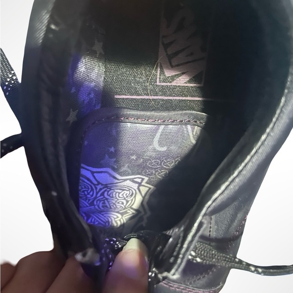 Vans Harry Potter, deathly hallows limited release women’s size 6 - Picture 4 of 9